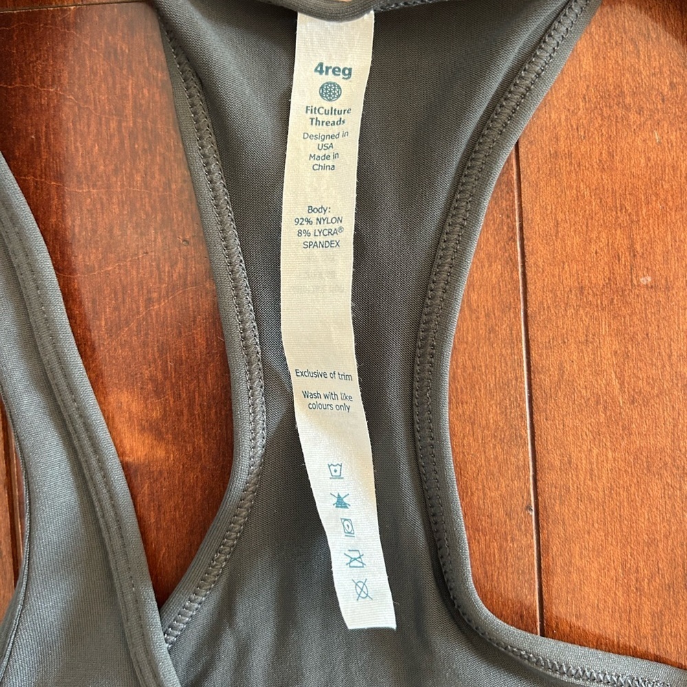 Gray FitCulture Threads Racerback Tank Top Size 4 reg - Picture 2 of 3
